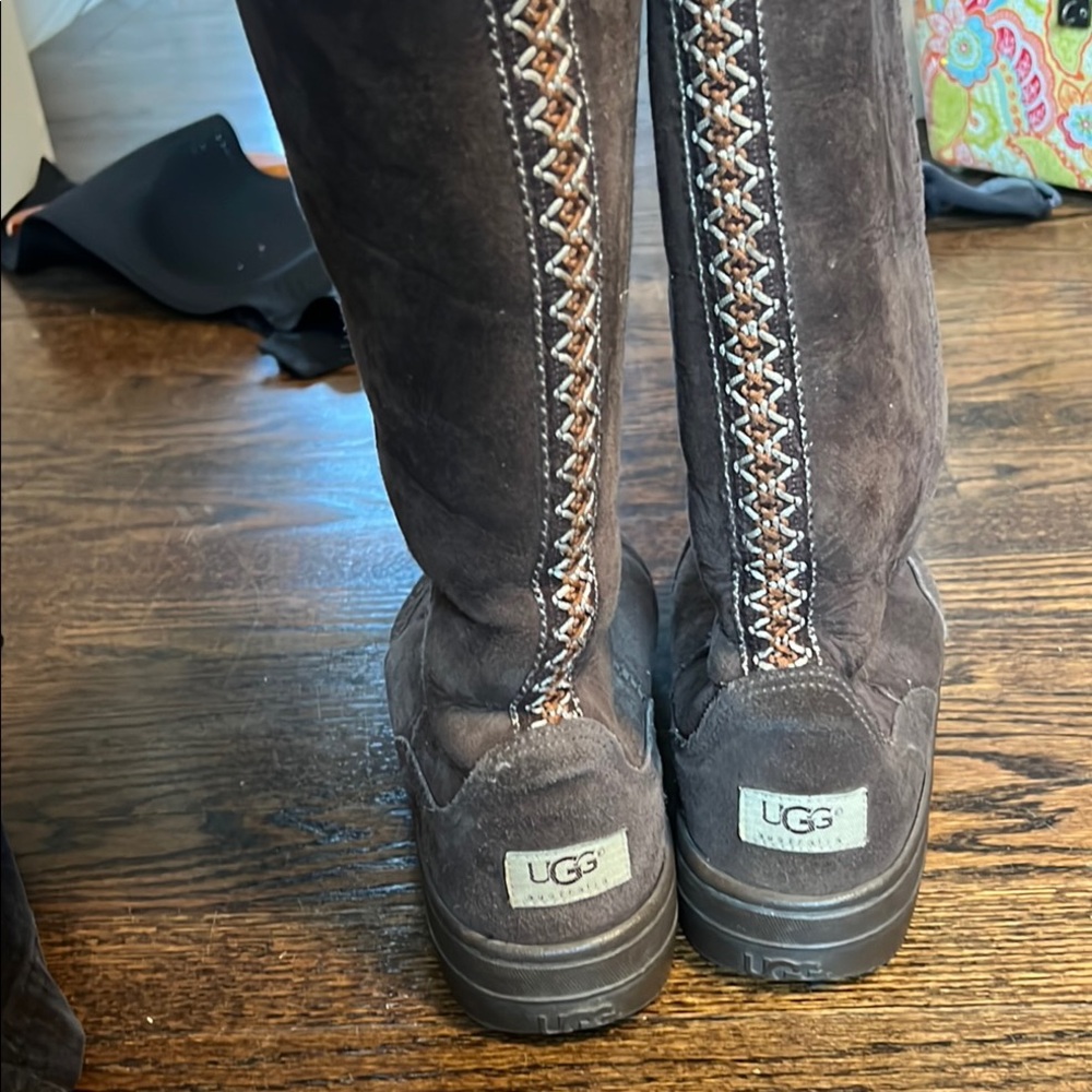 UGG Brown Suede Boots with Stitch Detail SIZE 9